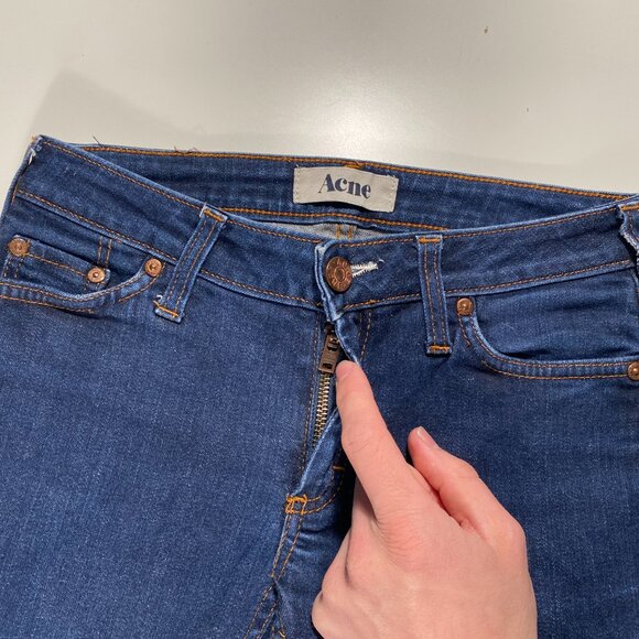 Acne Studios Kex Soft Raw Low Rise Slim Fit Jeans Womens size 25x31 - Picture 3 of 9
